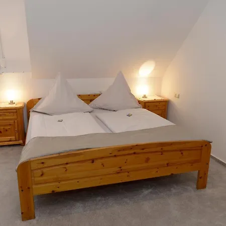 Penzion Wein Und Gaestehaus Scheid