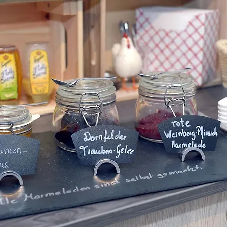 Wein Und Gaestehaus Scheid Pensión 4*