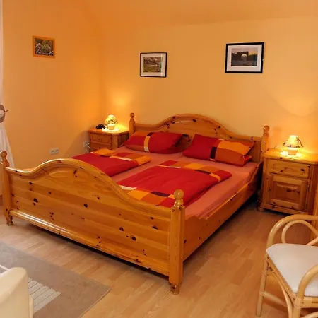 Wein Und Gaestehaus Scheid Sankt Aldegund