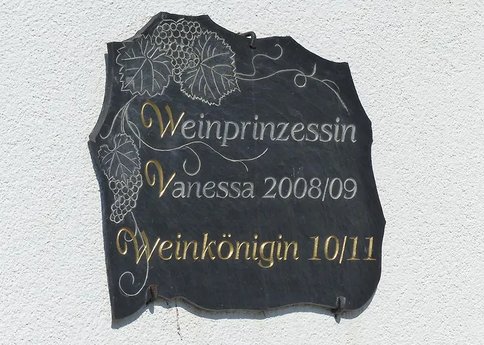 Casa de hóspedes Wein Und Gaestehaus Scheid 4*